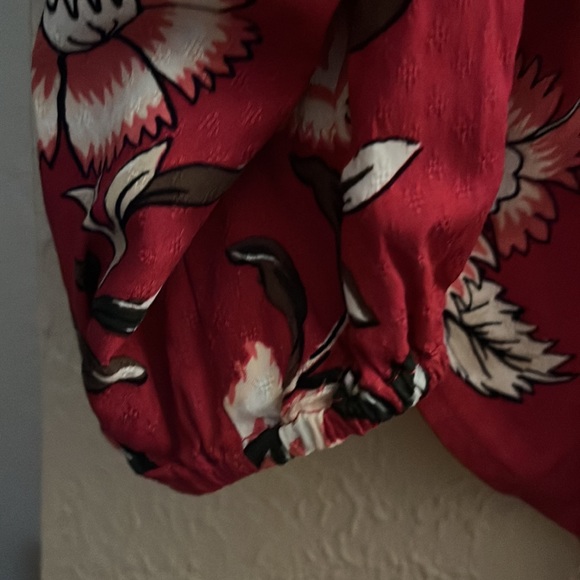 Top - Picture 3 of 5